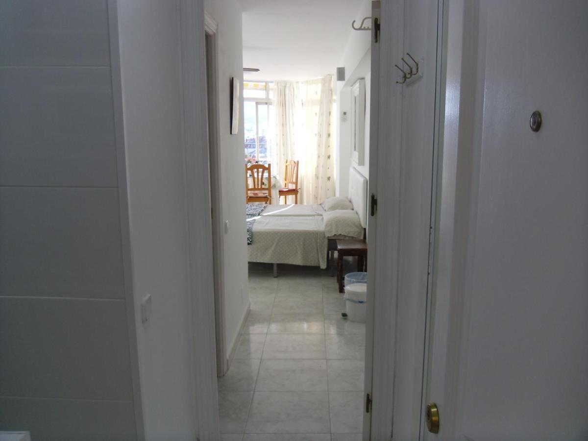 Sunny Studio In Piscis Building เบนัลมาเดนา ภายนอก รูปภาพ