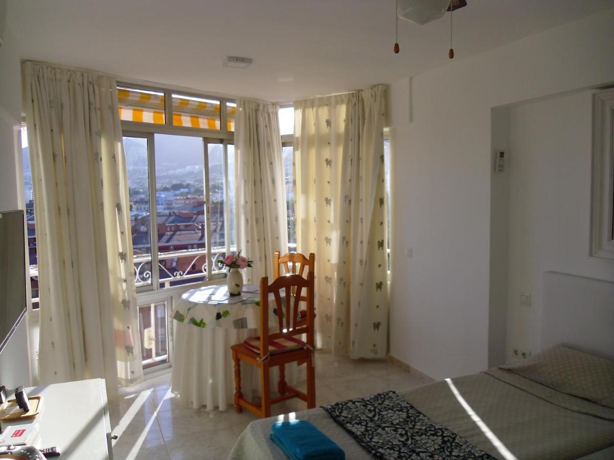 Sunny Studio In Piscis Building เบนัลมาเดนา ภายนอก รูปภาพ